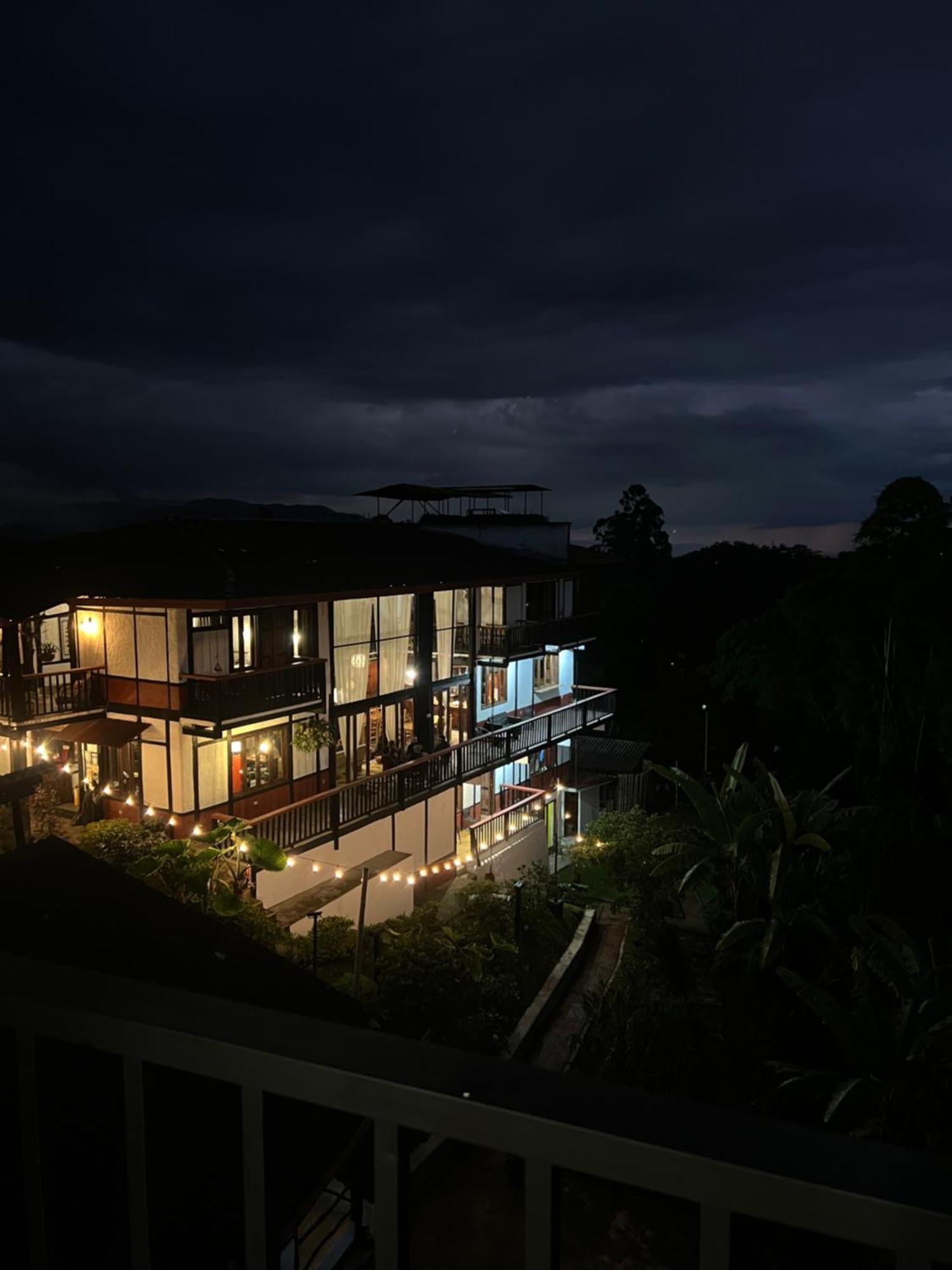 Coffee Tree Boutique Hostel 살렌토 외부 사진